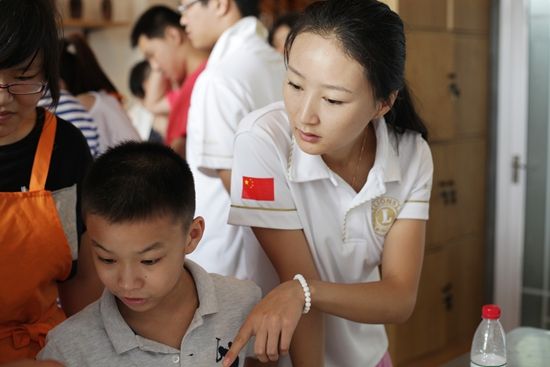 家庭訓練自閉癥方法有哪些超實用?自閉癥最佳治療年齡是幾歲