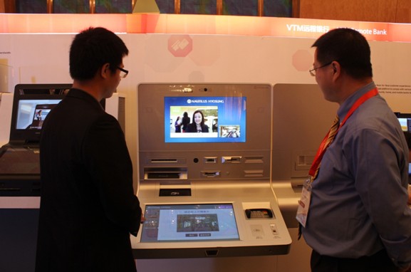 進銀行工作有前途嗎還是去四大工作好?銀行里最吃香的崗位有哪些